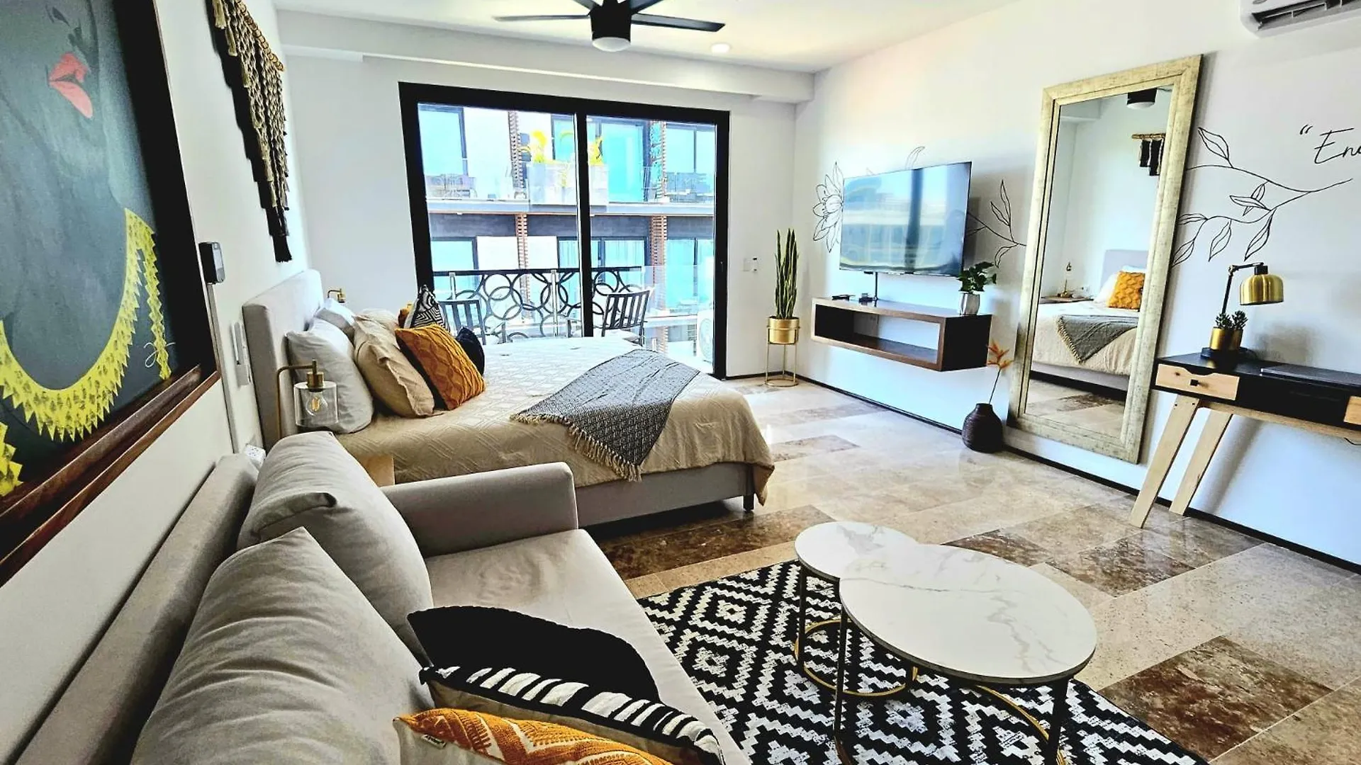 Lägenhet Stylish Condo With Roof Top Ocean Views Near Mamitas Beach And 5Th Ave Playa del Carmen Mexiko