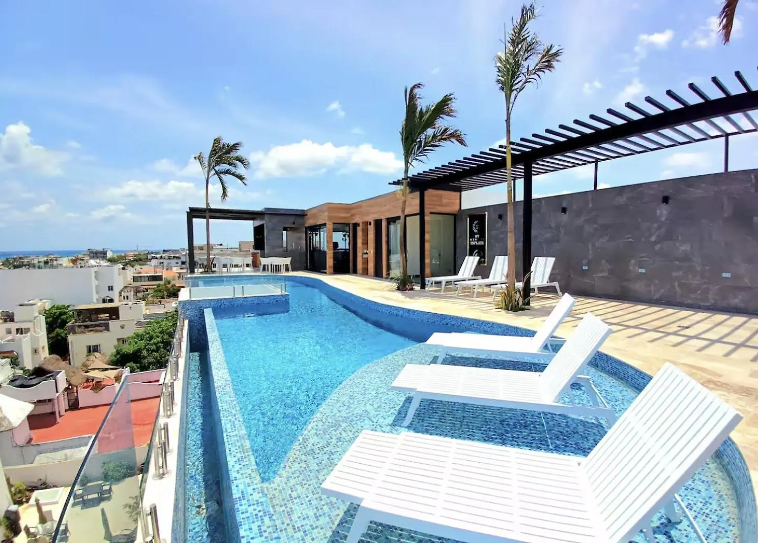 Stylish Condo With Roof Top Ocean Views Near Mamitas Beach And 5Th Ave Πλάγια Ντελ Κάρμεν 0*,  Μεξικό